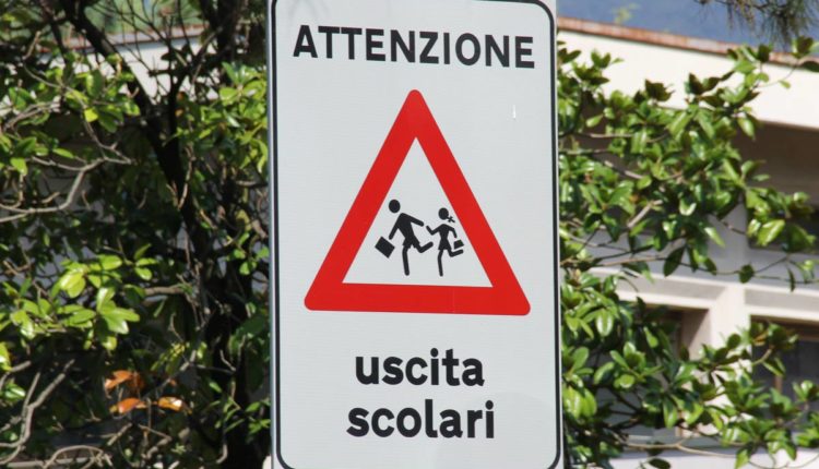 cartello scuola