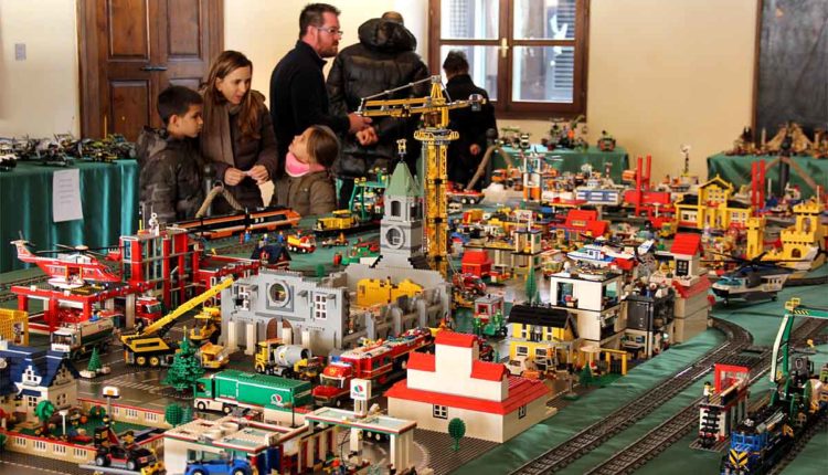 Lego mostra salò