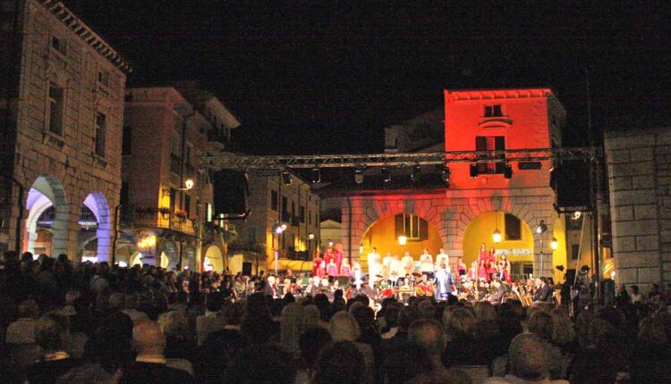Desenzano piazza Malvezzi