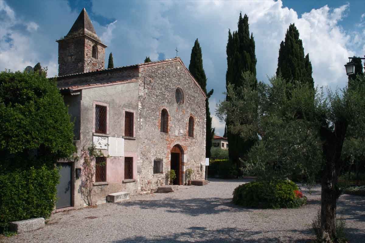 Chiesa di San Pietro in Mavino, Sirmione