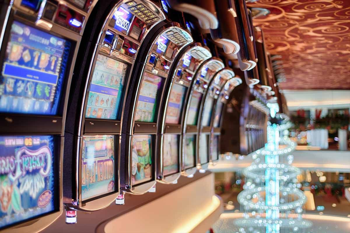 slot machine gioco azzardo ludopatie
