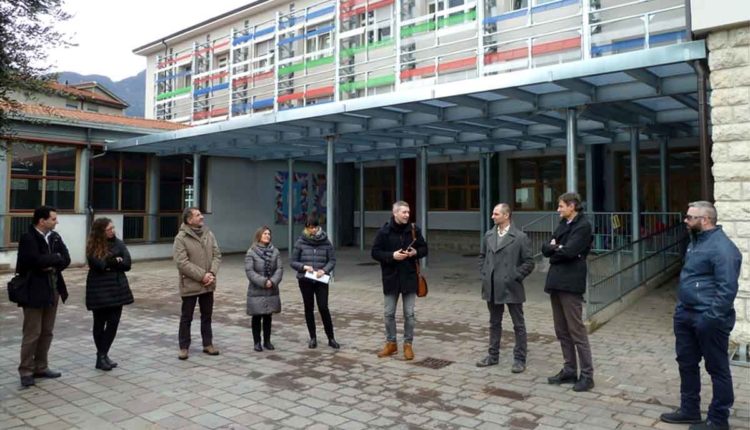 scuola bolognano, ad arco