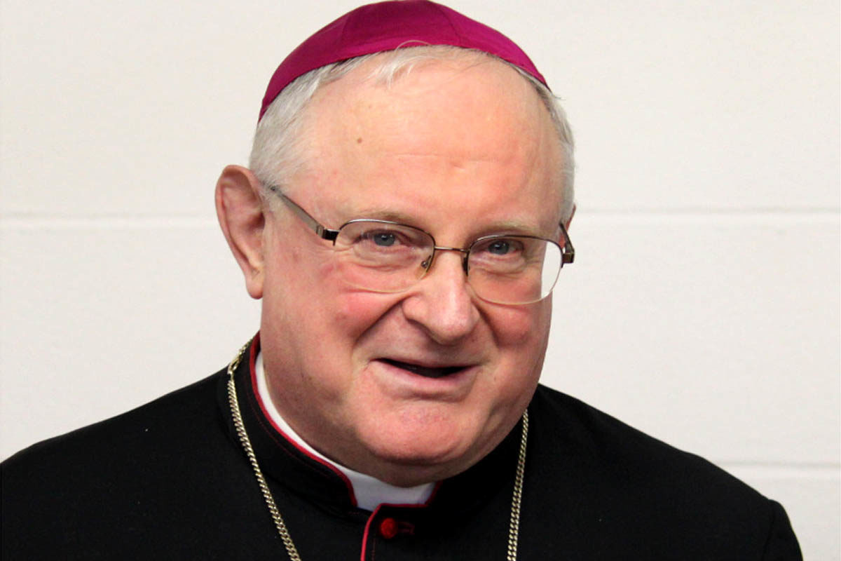 vescovo verona Giuseppe Zenti