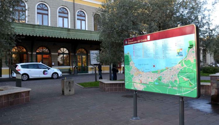 Stazione Desenzano infopoint insidegarda