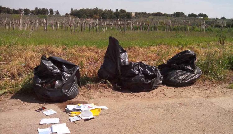 rifiuti abbandonati peschiera