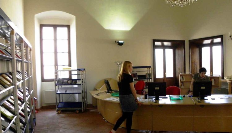 Biblioteca lonato