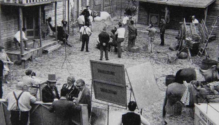 Ondastudios Anni '60 set western
