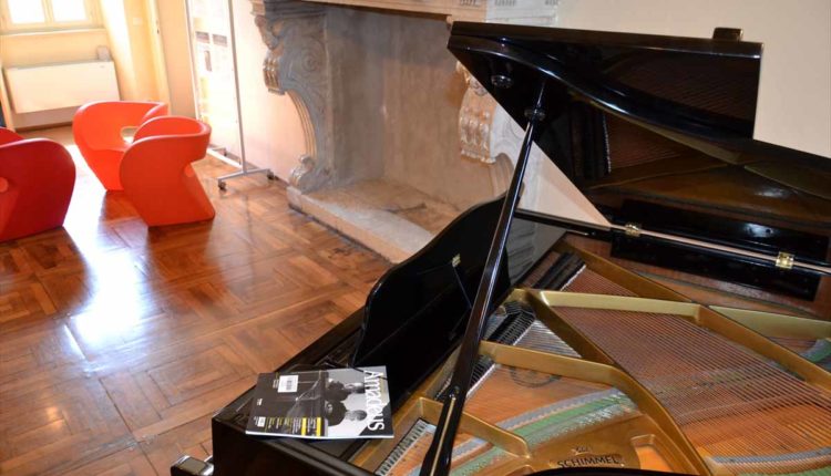 pianoforte biblioteca desenzano