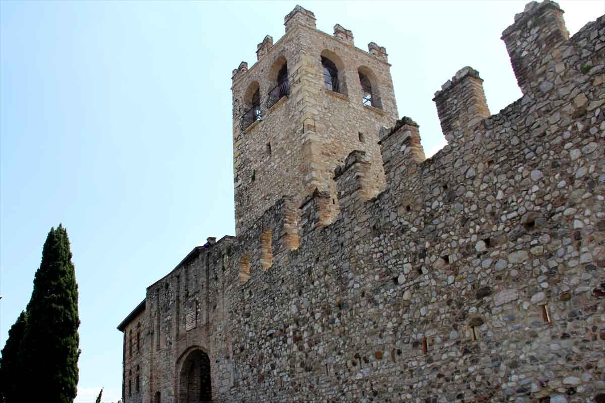 castello Desenzano