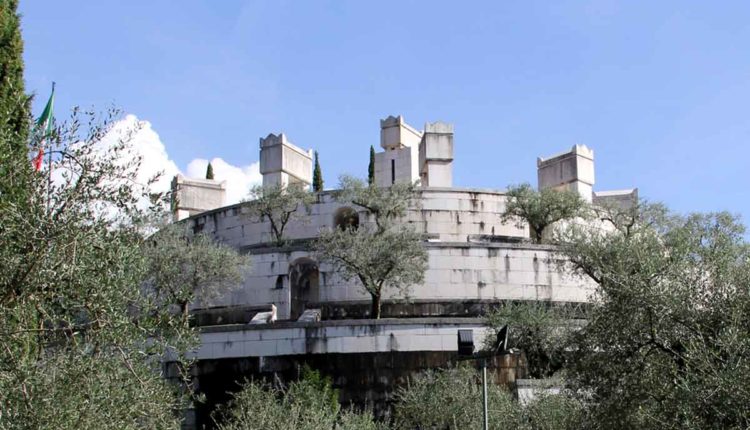 Vittoriale mausoleo