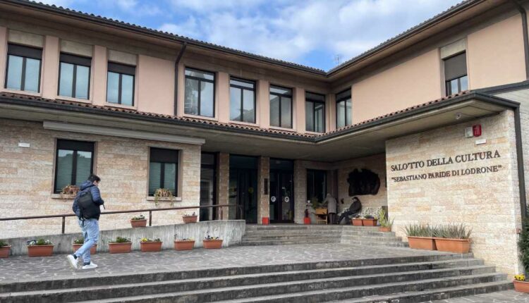 biblioteca salò