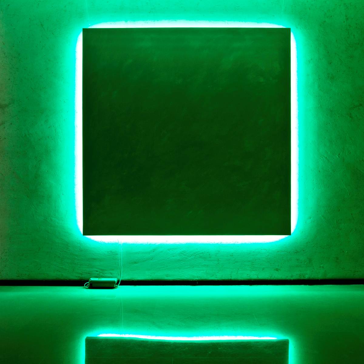 Bedeschi Manuela, Aura, 2011, tecnica mista su tela, cm 200x200.