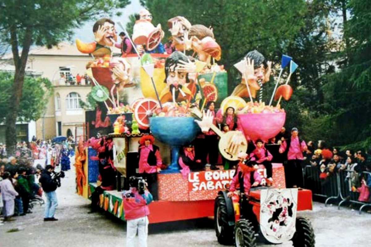 Carnevale di Arco nel 1994.